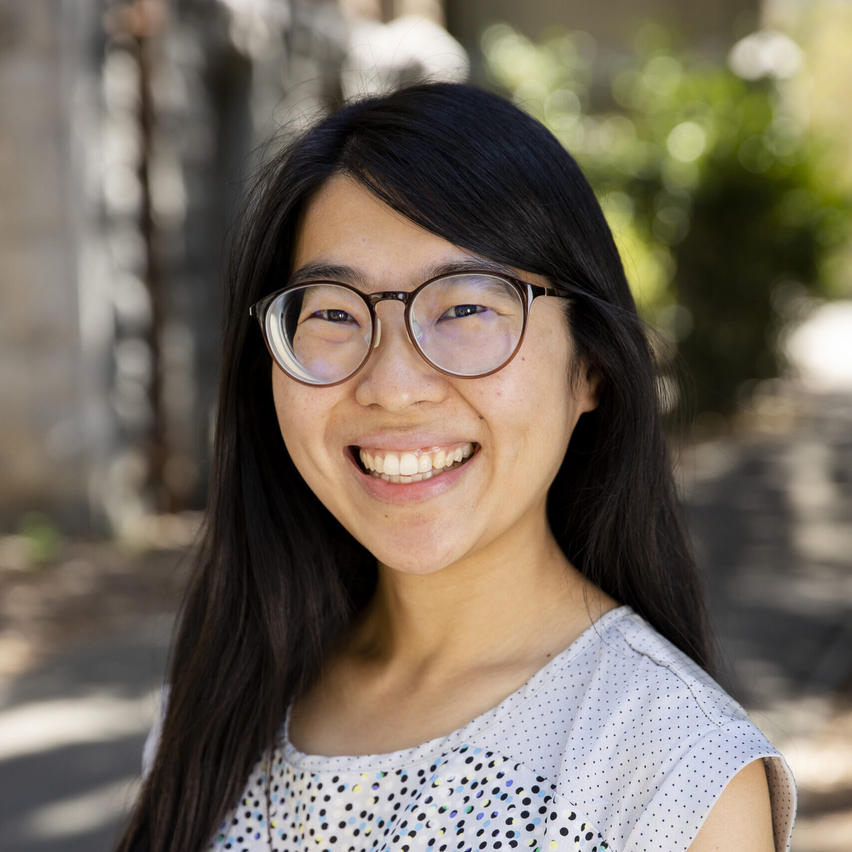 Aileen Liu headshot